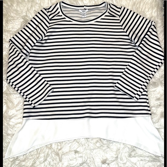 Bar lll white with black stripes too long sleeve chiffon hem size large /sweater - Picture 1 of 5